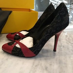 Vintage Fendi Lace Pumps